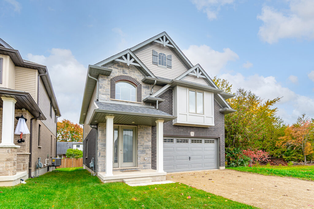 Finoro Homes - Exterior